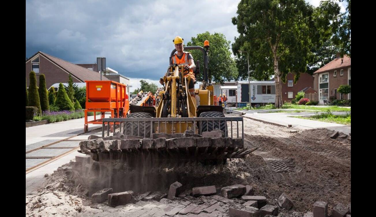 Hergebruik stenden bij herbestrating Oranjebuurt Dedemsvaart