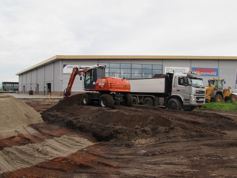 Realisatie parkeerterrein industrieterrein Staphorst