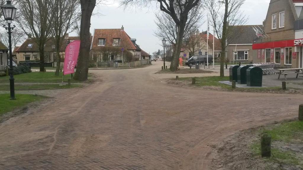 Straatwerkzaamheden ten behoeve van reconstructie Verbindingsweg Ameland