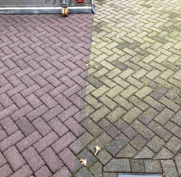 Voorbeeld reiniging waterdoorlatende en waterpasserende bestrating